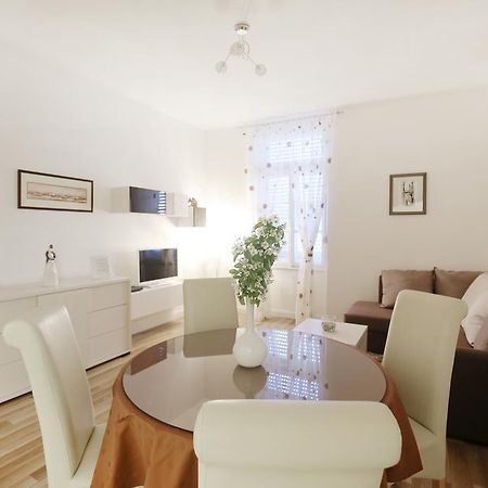 Bay View Apartment Zadar Eksteriør billede