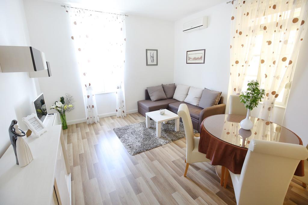 Bay View Apartment Zadar Eksteriør billede