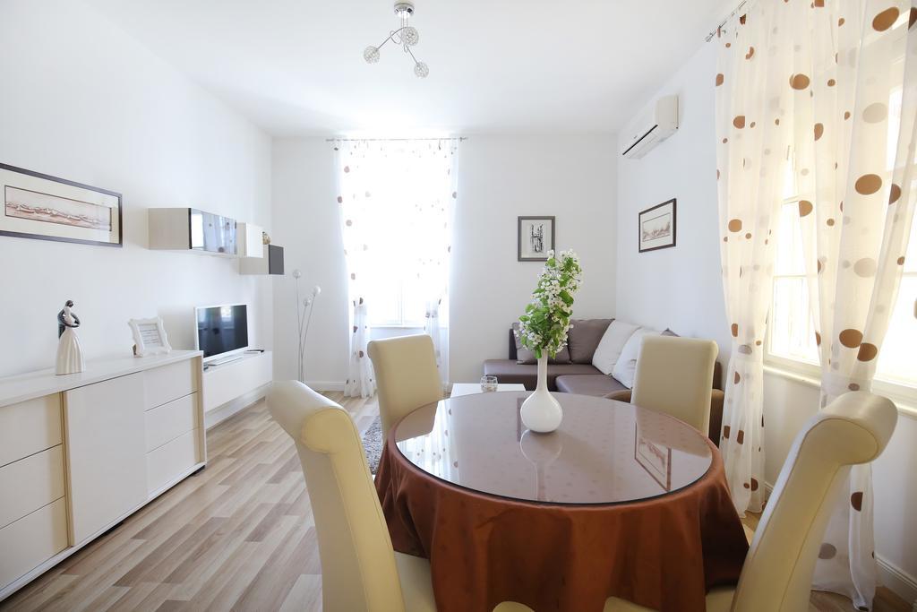 Bay View Apartment Zadar Eksteriør billede